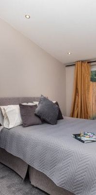 Gossops Green 1 bedroom house to rent - Photo 1