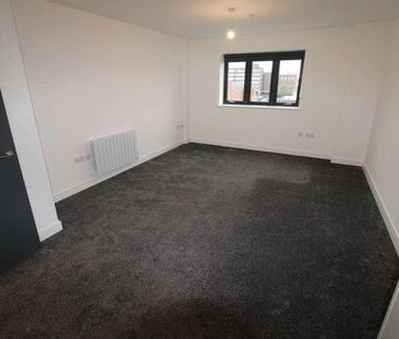 Fleet Street, Staffordshire, Burton Upon Trent, DE14 - Photo 1