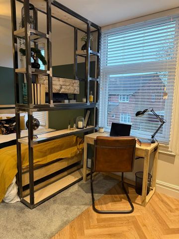 1 bedroom in a house share to rent - Photo 5