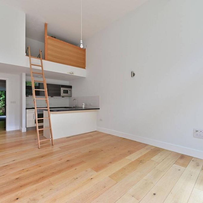 1 bedroom flat to rent - Photo 1