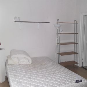 Location Appartement 2 pièces 30m² LILLE 59800 - Photo 2