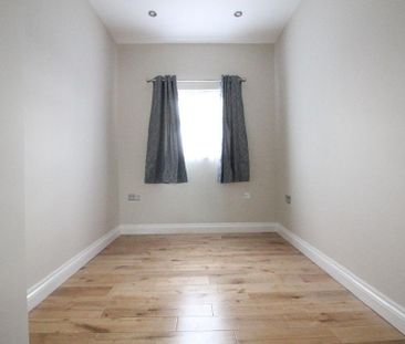 5 bedroom terraced house to rent - Photo 5