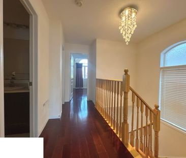 For Lease - 376 Caboto Trail, Markham, Ontario - Photo 2