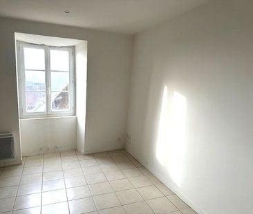 Location Appartement 3 pièces 72m² JOIGNY 89300 - Photo 6