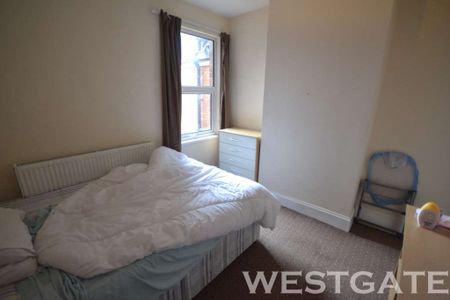 Price £4,550 pcm - Available 01/07/2026 - Furnished - Photo 4
