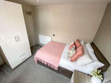 Kelso Road, L6 - Photo 5