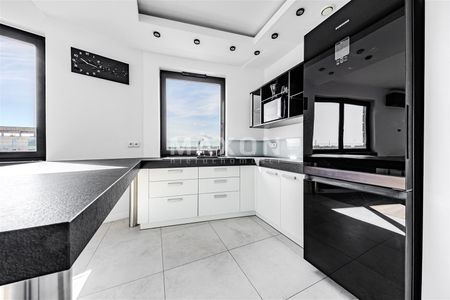 2pok.Mokotów Gagarina garaż klimatyzacja - Zdjęcie 2