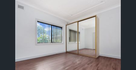 Renovated Four-Bedroom Home - Photo 4