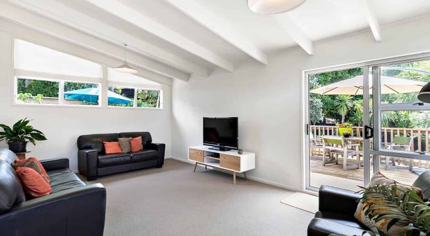 3 bedroom house in Torbay for rent. - Photo 1