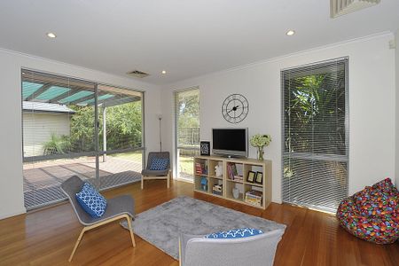 31 Tylney Loop, Meadow Springs. - Photo 4