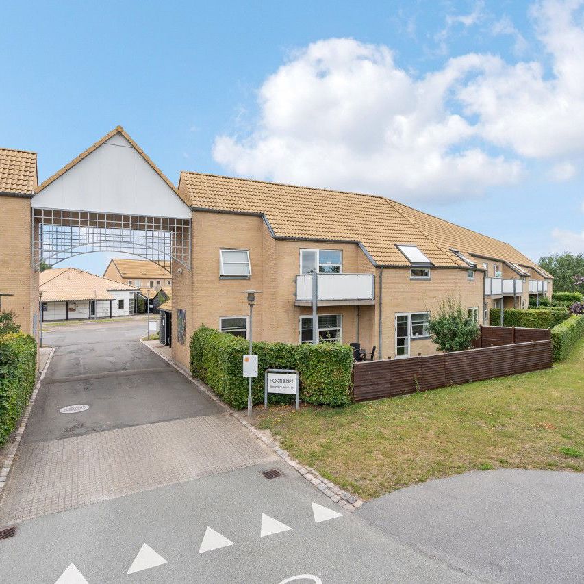 Bjerggårds Allé 21 A, 1., 5240 Odense NØ - Photo 1