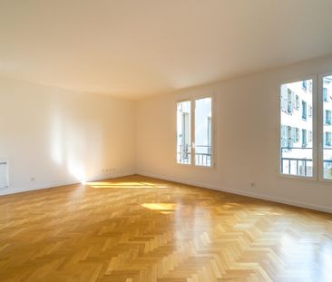 location Appartement T5 DE 108m² À VERSAILLES - Photo 1