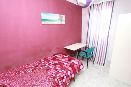 Carrer de Polo y Peyrolón, Valencia, Valencian Community 46021 - Photo 5