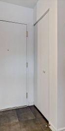 Québec, Charlesbourg, 3 ½ rénové, Idéal Aîné, étudiant, personne seule, Stationnement - Photo 1