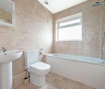 Aragon Road, Morden, SM4 - Photo 3