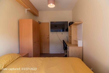 Room 3, 41 Scarborough Terrace - Photo 2