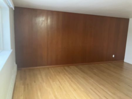 355 St. Anne's Road, Manitoba, R2M 3B6, Winnipeg - Photo 3