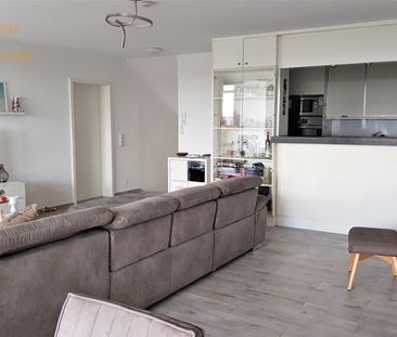 Moderne – 5 Zimmerwohnung – schicke Einbauküche 2 Tiefgaragenstellp... - Foto 1