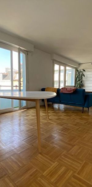 Appartement T4 meublé- EMILE ZOLA- 96m2 - Photo 1