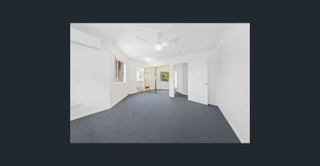 Spacious Townhouse in a Prime Kelvin Grove Location - Photo 5