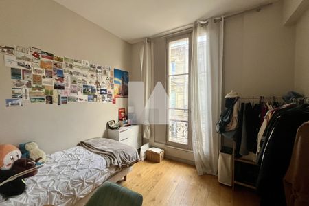 BORDEAUX TRIANGLE D'OR - 2 CHAMBRES - ASCENSEUR - Photo 2