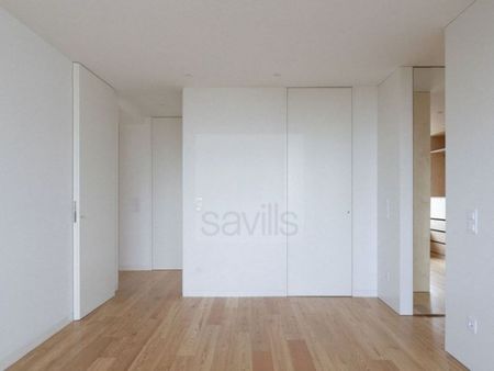 4 room luxury Apartment for rent in Foco, Porto, Distrito do Porto - Photo 4