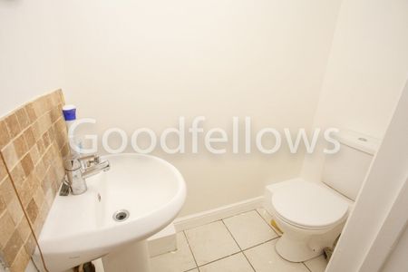 Bordesley Road, Morden, SM4 - Photo 4