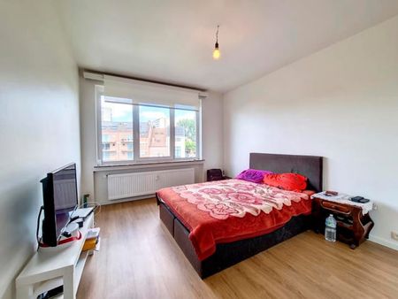 Appartement te huur - Foto 5