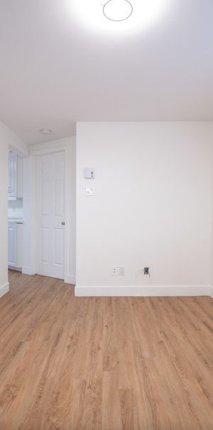 Grand Appartement 4 1/2 à Louer - Photo 1