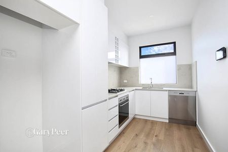 2 / 48 Hill Street, BENTLEIGH EAST - Photo 4