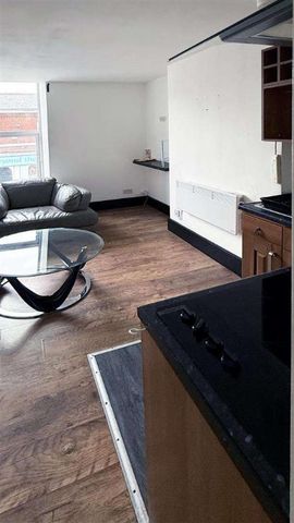 Suez Street, Bewsey And Whitecross, WA1 - Photo 2