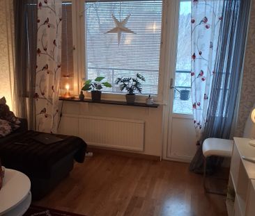 Lagman Lekares väg, Norsborg - Photo 2