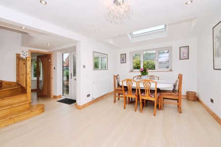 Alness Drive, York - Photo 4