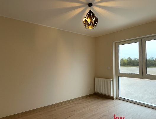 Nowiutki, w atrakcyjnej lokalizacji - Фото 1