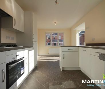 3 bedroom detached house to rent - Photo 5