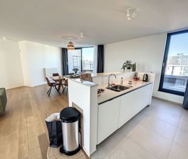 THE INSIDE - Furnished 3-bedroom penthouse + terrace - Directly wit... - Photo 1