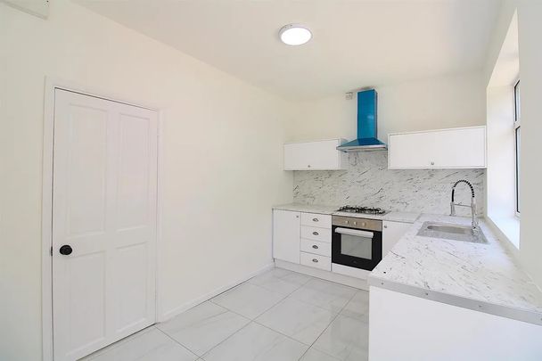 2 Bed End Terrace, Helena Crescent, LE4 - Photo 1