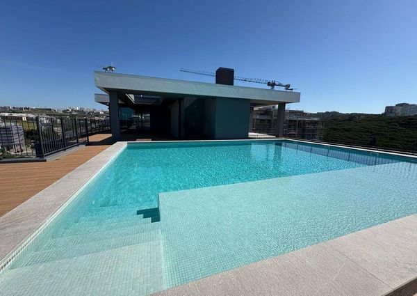 3 Bedroom Apartment with swimming pool, Miraflores, Oeiras