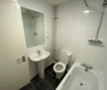 Flat 19A, Westmount, LS2 9NZ, Leeds - Photo 4