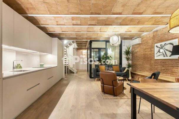 Estudio en alquiler en Carrer de l'Espanya Industrial - Foto 1