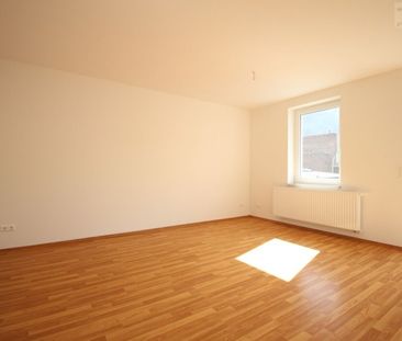 Traumwohnung mit Balkon im Zentrum von Aue! - Foto 6