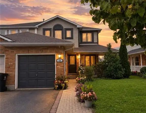 125 FAIRGREEN Close — 3 Bedroom - Photo 1