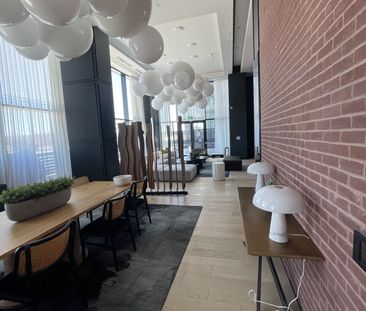 For Lease - 3220 William Colston Avenue Unit# 1706, Oakville, Ontario - Photo 3