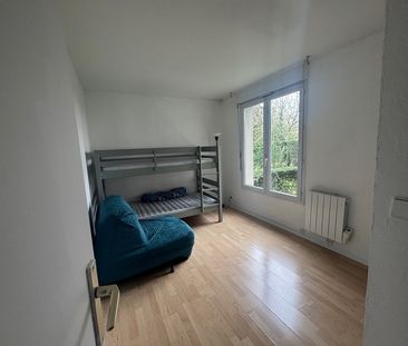 Location Appartement 3 pièces 86m² - Photo 6