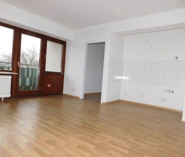 ***Tolle 2-Zimmerwohnung mit Laminat und 2 Balkone*** - Photo 3