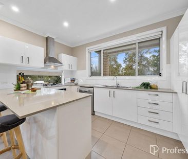 Family Home in Prime Location - Photo 4