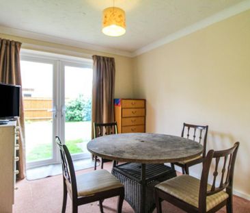 4 bedroom detached house to rent - Photo 6