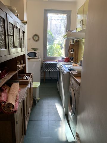 AVIGNON Appartement T2 meublé en rez-de-jardin proche centre ville. - Photo 4