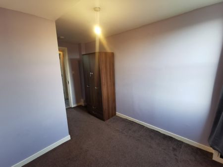 7e Court Street, Stobswell, Dundee - Photo 3