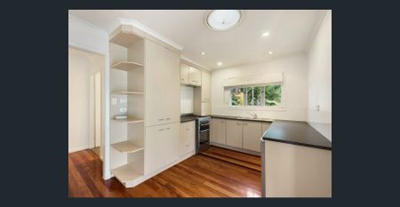 A Unique Blend of Style, Space & Privacy - Clayfield - Photo 2